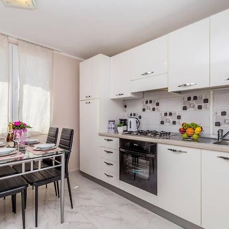 Ferienwohnung Crystal Rijeka Exterior foto